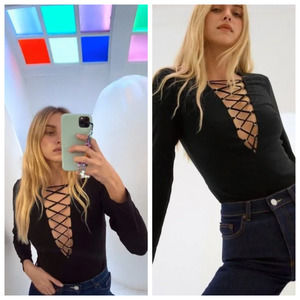 Zara Black Lace Up Front Long Sleeve Bodysuit Size Medium Blogger's Favorite